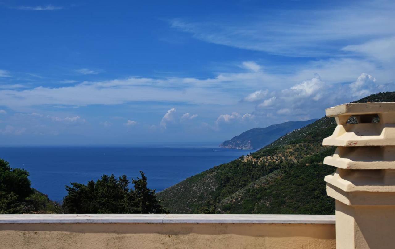 Villa Frederike In Alonissos Old Town Alónnisos Exterior foto
